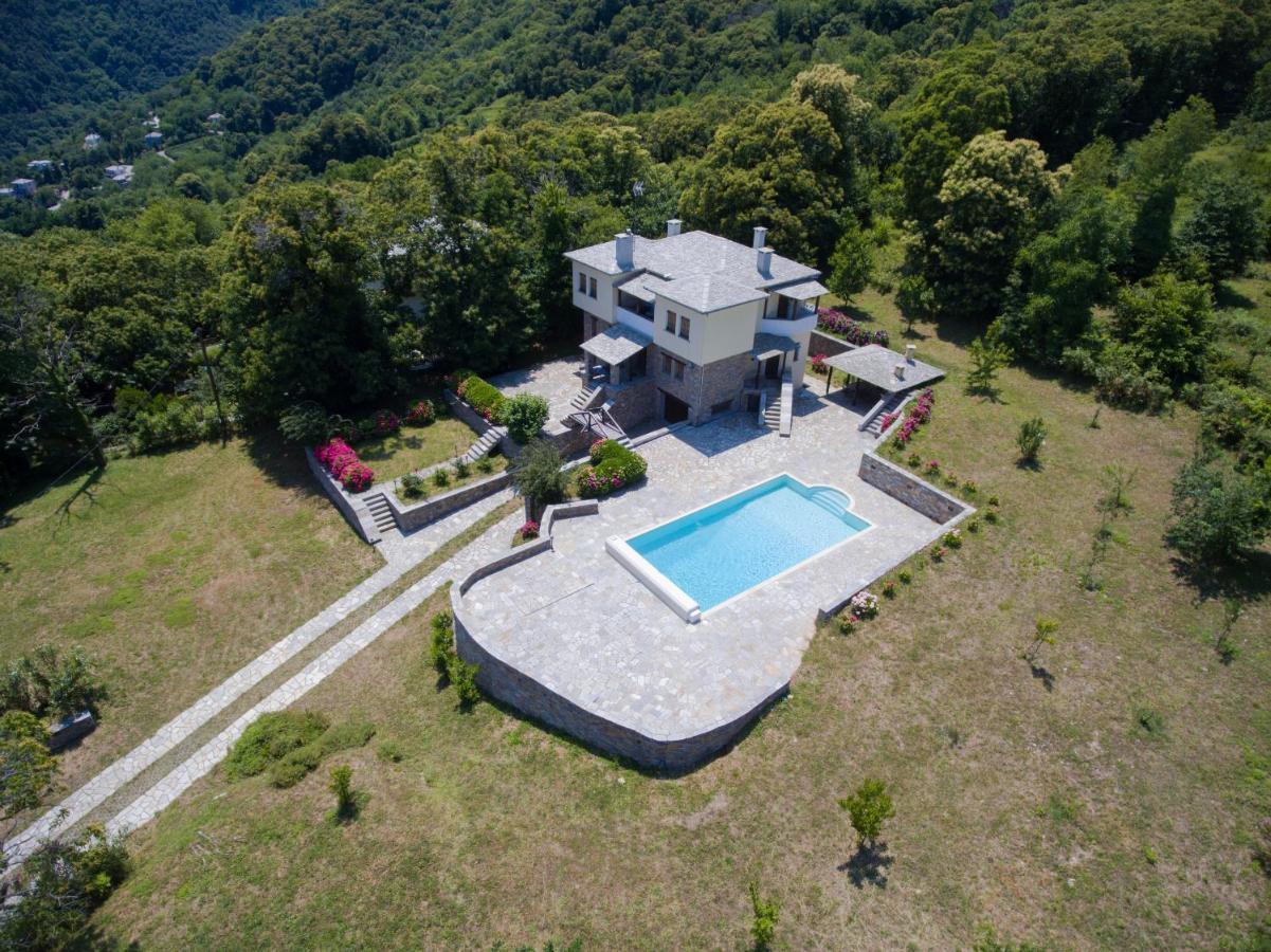 Luxury Villa With Pool In Tsagarada Exteriör bild