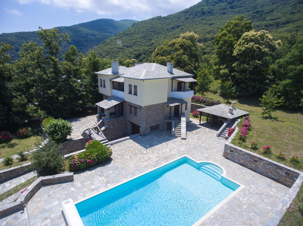 Luxury Villa With Pool In Tsagarada Exteriör bild