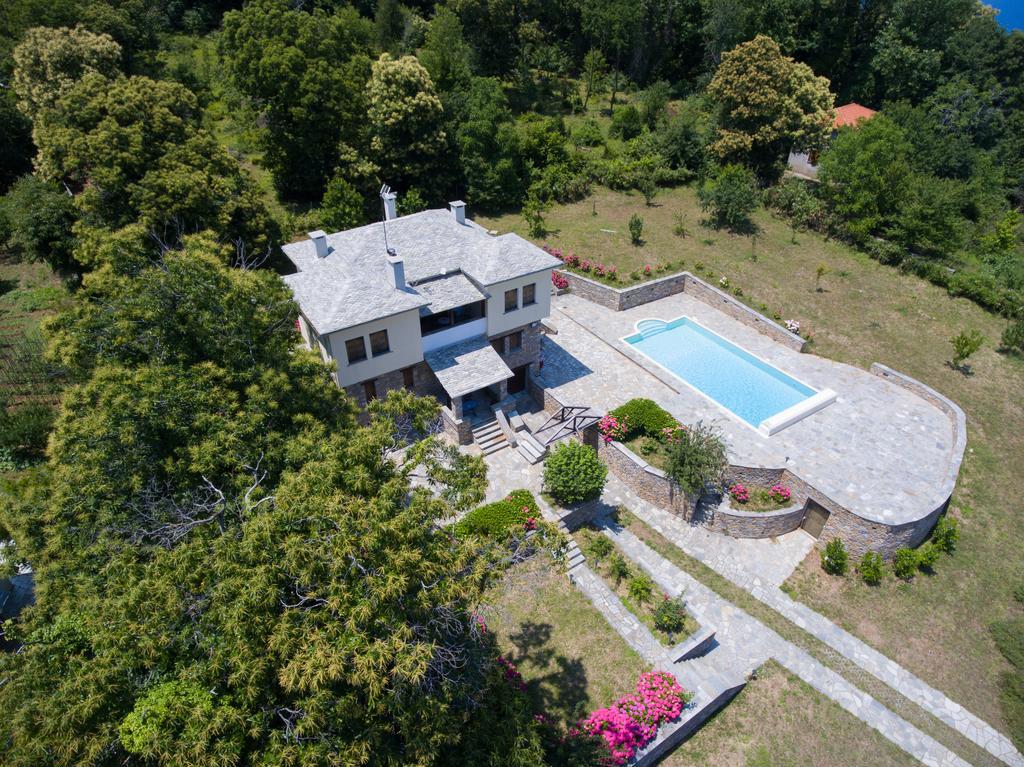 Luxury Villa With Pool In Tsagarada Exteriör bild
